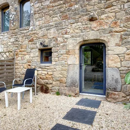 Le Domaine Du Ganquis Holiday park